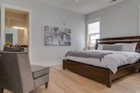 The Briar - Luxurious Condo Near Vanderbilt, Nashville Ngoại thất bức ảnh
